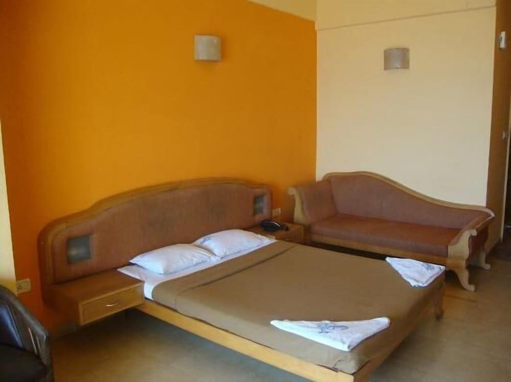 Calangute Residency Annexe