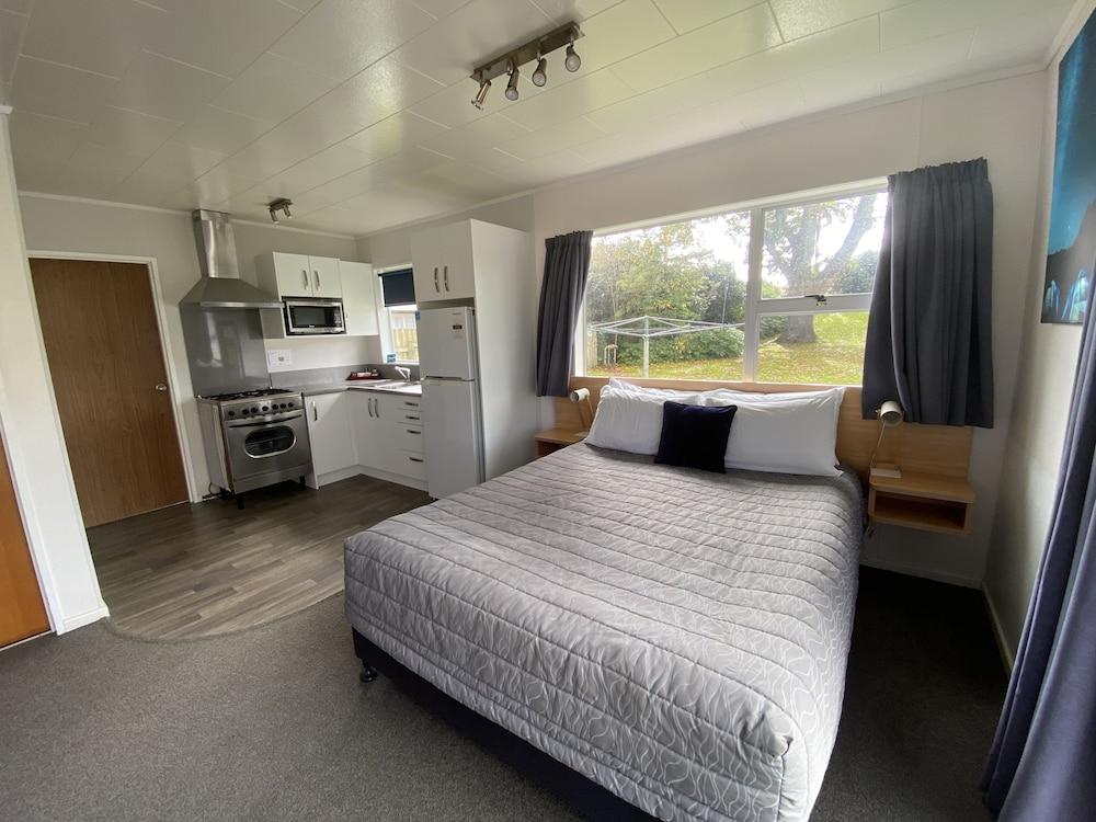 Whanganui River Top 10 Holiday Park