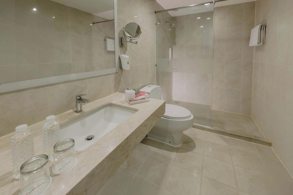 favehotel Hyper Square