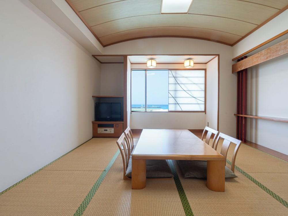 Hotel Atoll Emerald Miyakojima