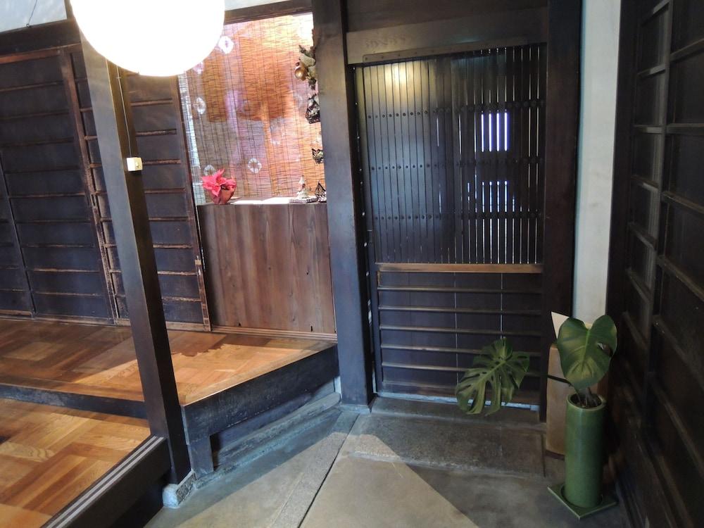 Kyoto Machiya Sanjojuku