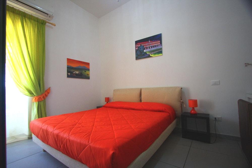 Megaride Santa Lucia