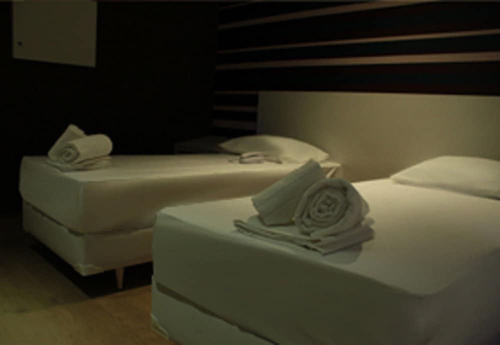 Flex Inn Hotel - Adults Only