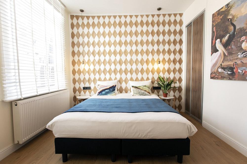 Quentin Hotel Golden Bear