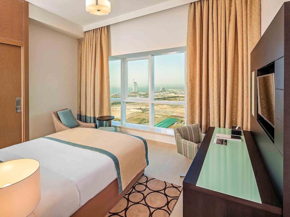 Adagio Premium Dubai Al Barsha