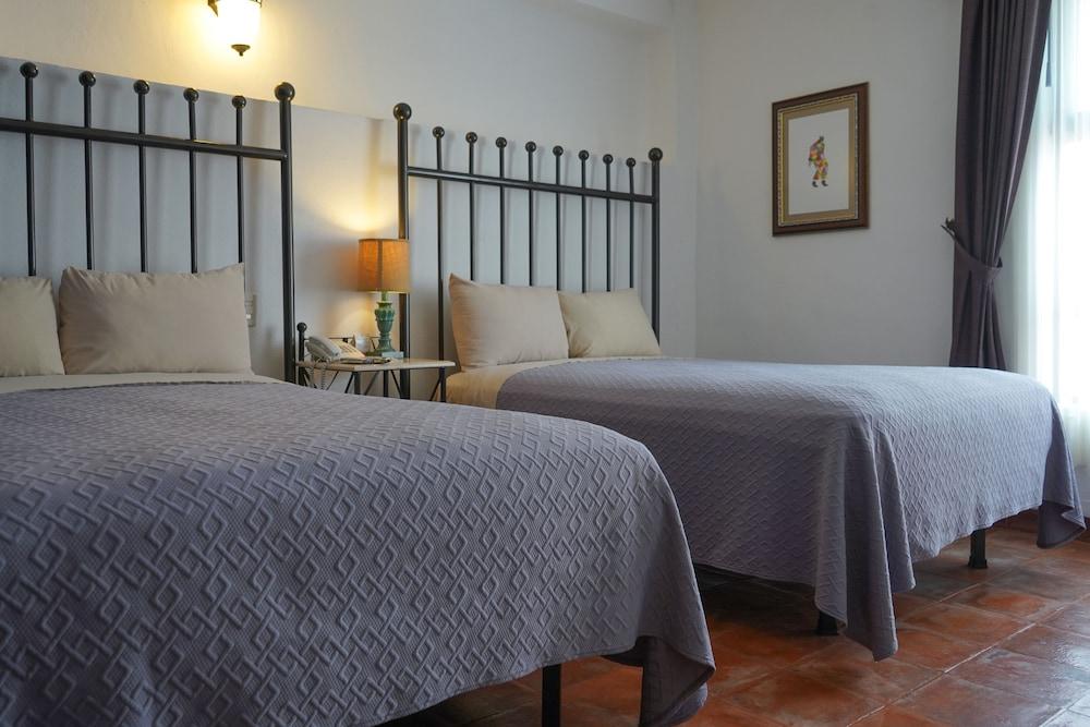 Hotel Real de Leyendas