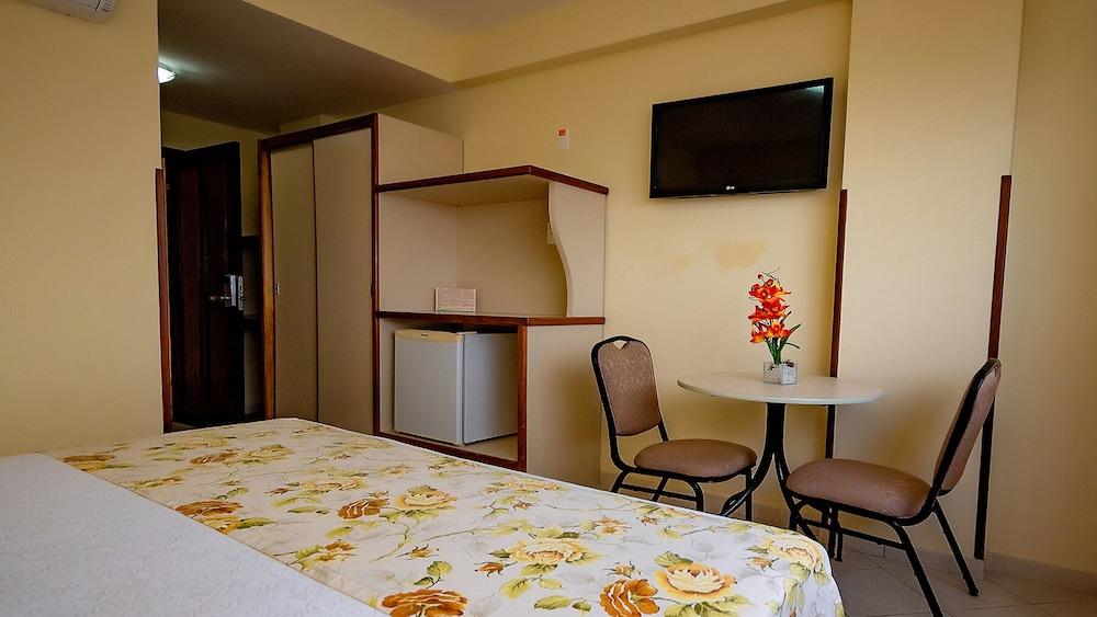 Yak Beach Hotel Ponta Negra