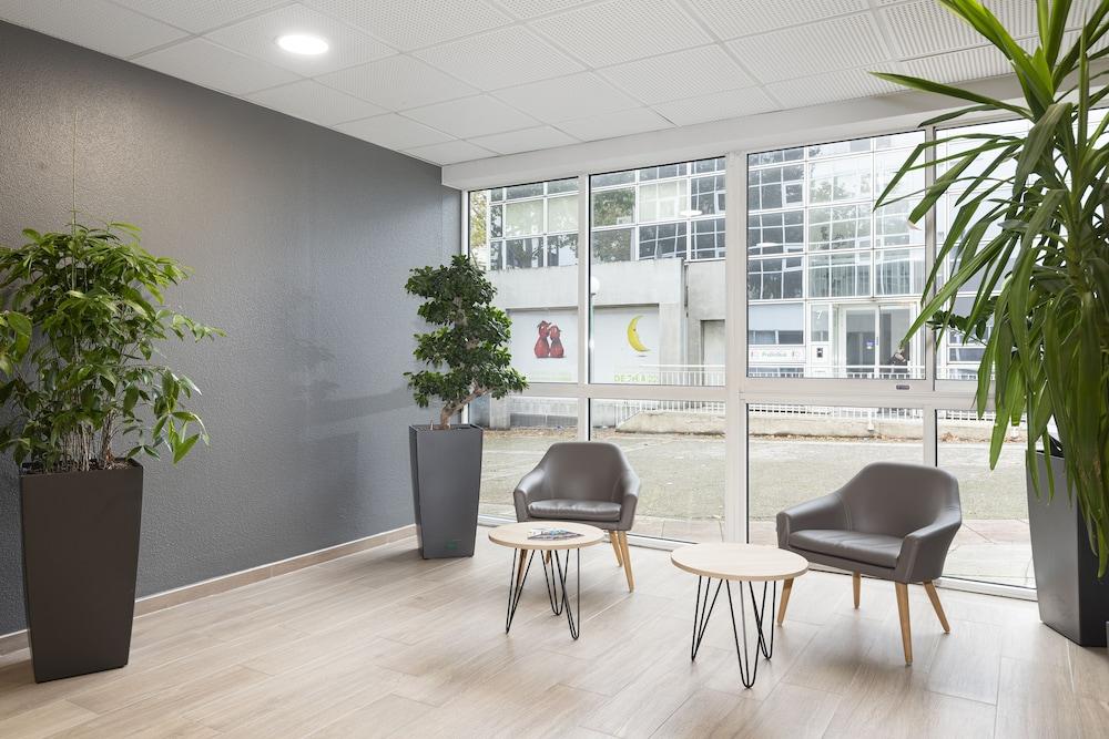 B&B HOTEL Lyon Centre Monplaisir