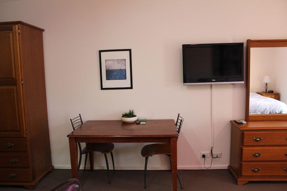 Box Hill Studios at Canterbury Gardens