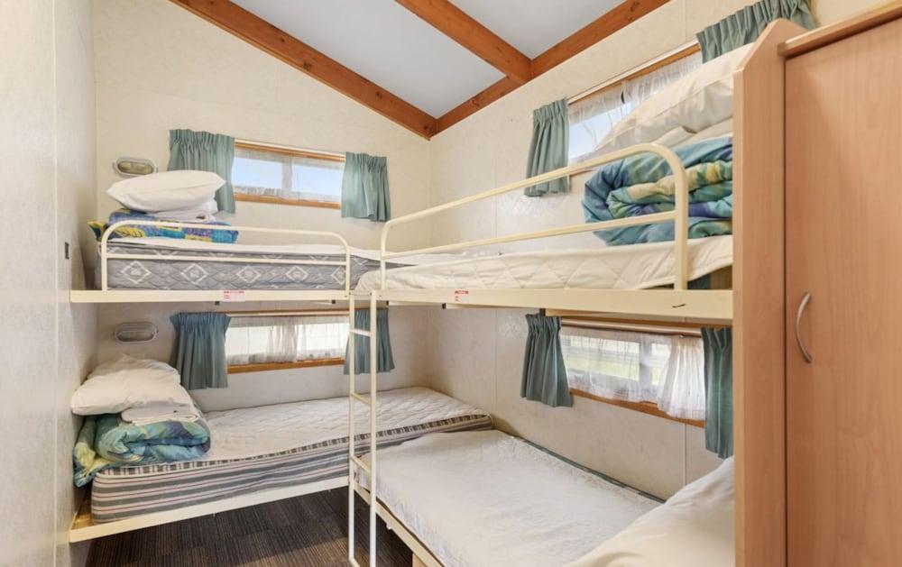 Discovery Parks - Adelaide Beachfront