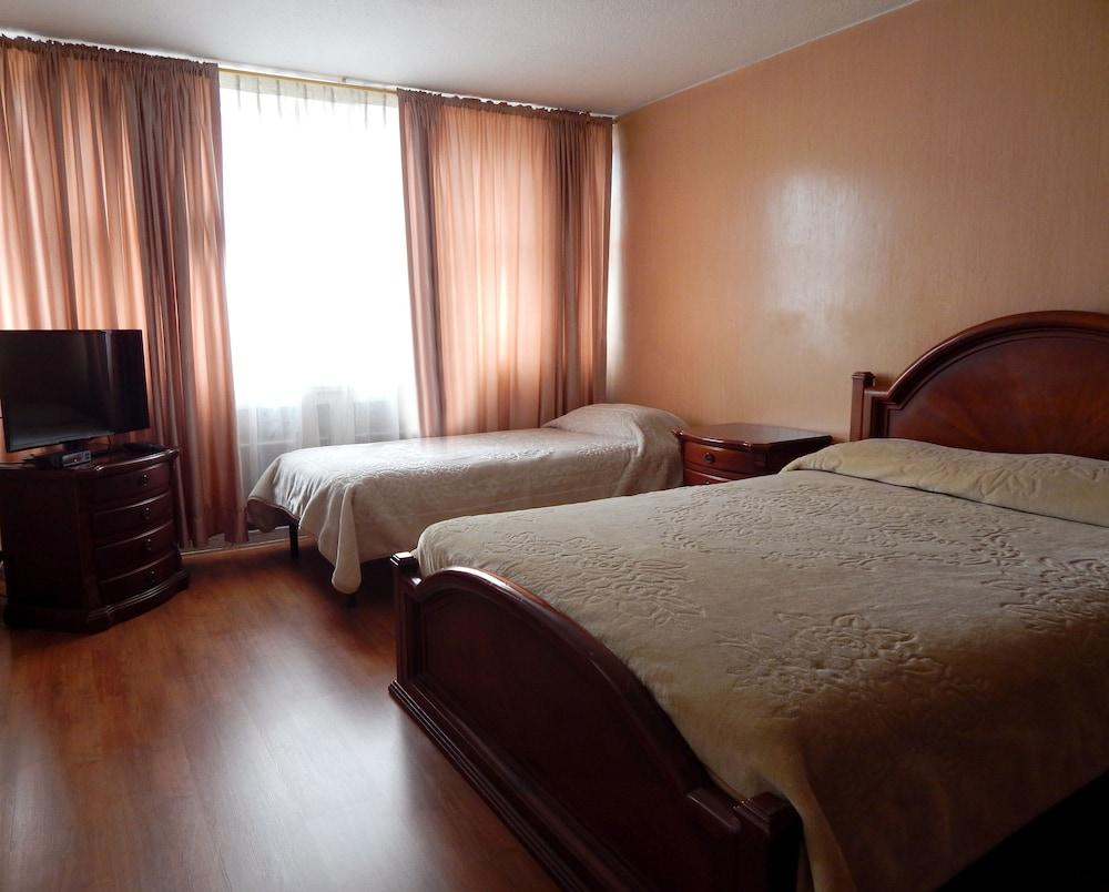 Apartamentos Galerias 52