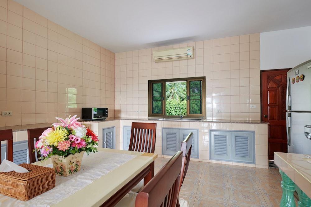 Samui Reef View Resort