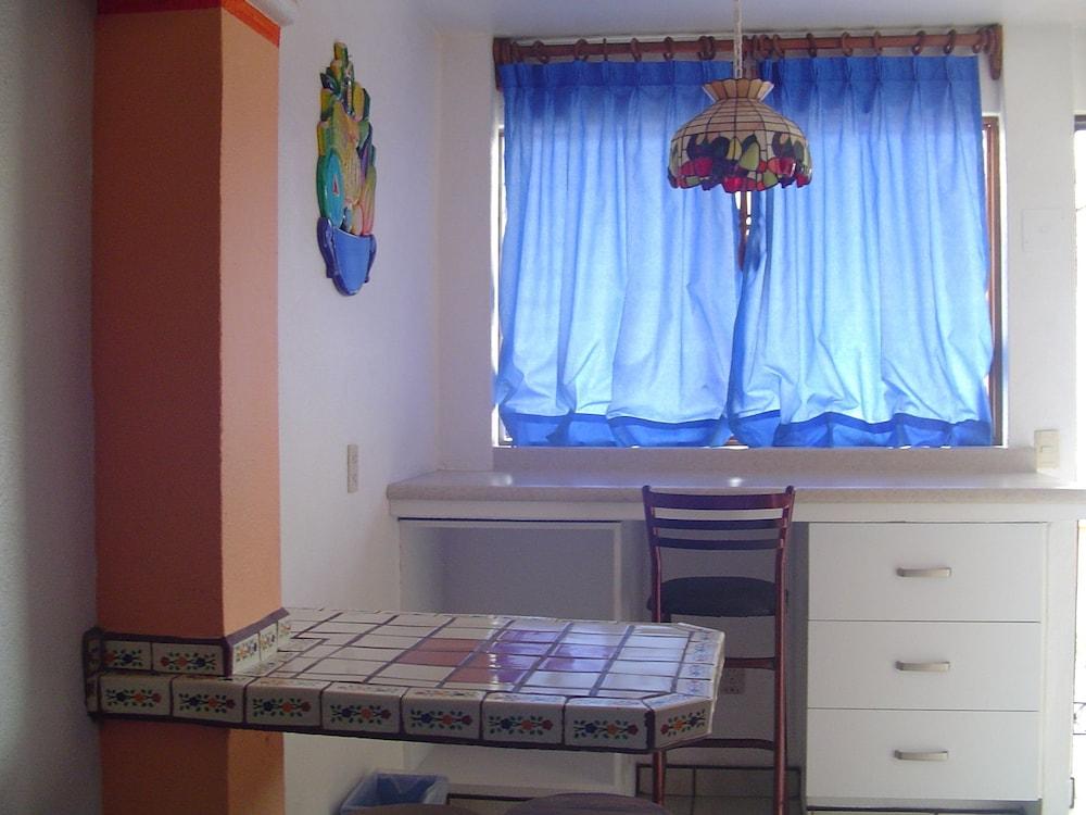 Hotel & Suites Coral