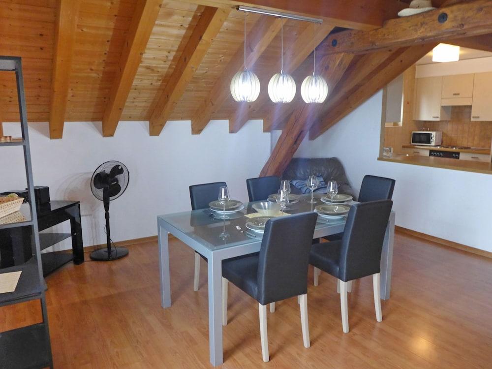 View Riviera Montreux