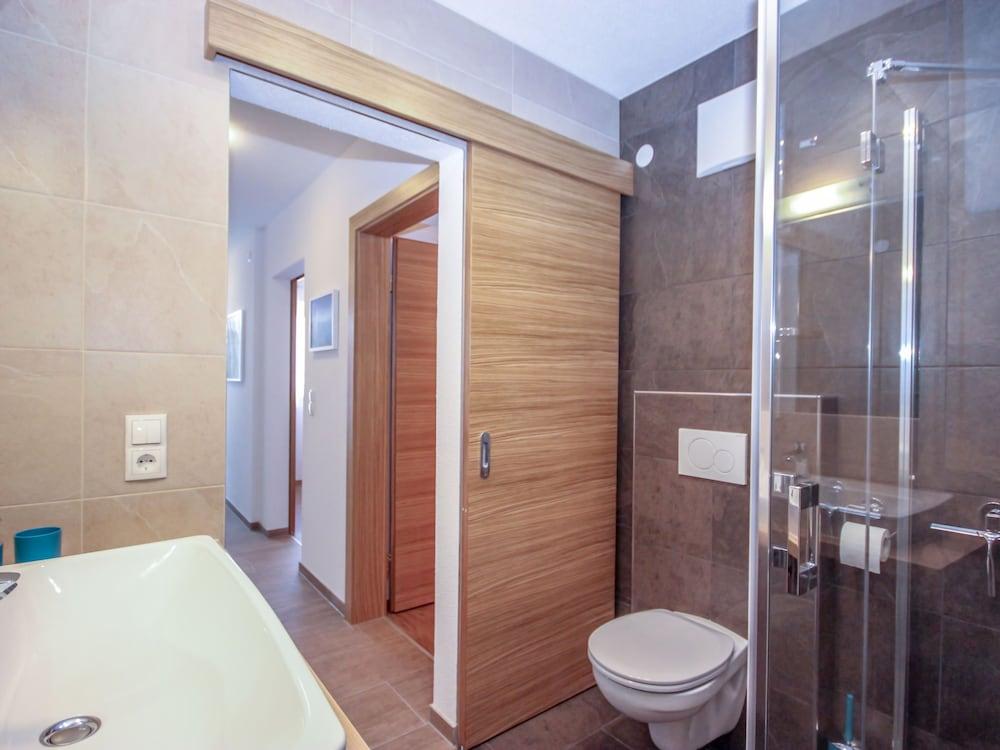 Isiliving Flie in Flie