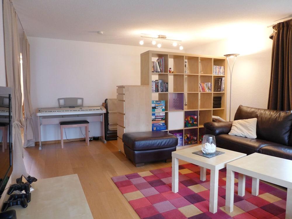 Laerchehus Ost Kandersteg