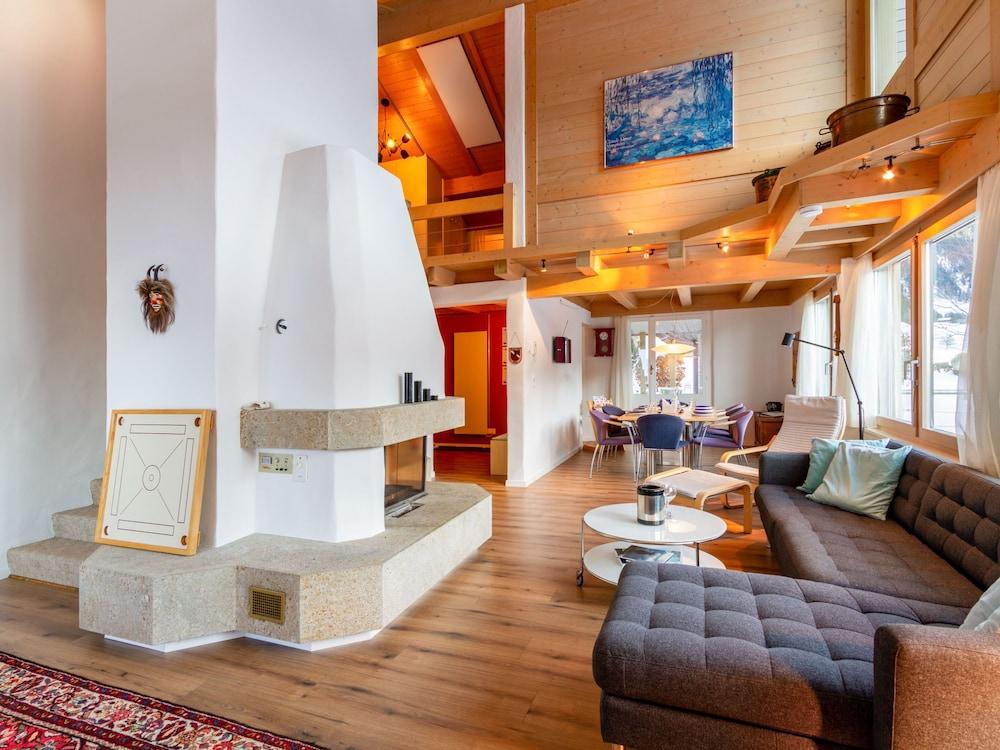 Moosh tte Eriz in Eriz