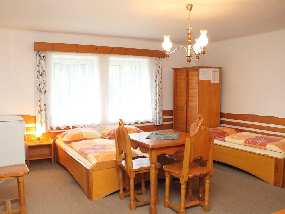 Karlovka Josef v D l