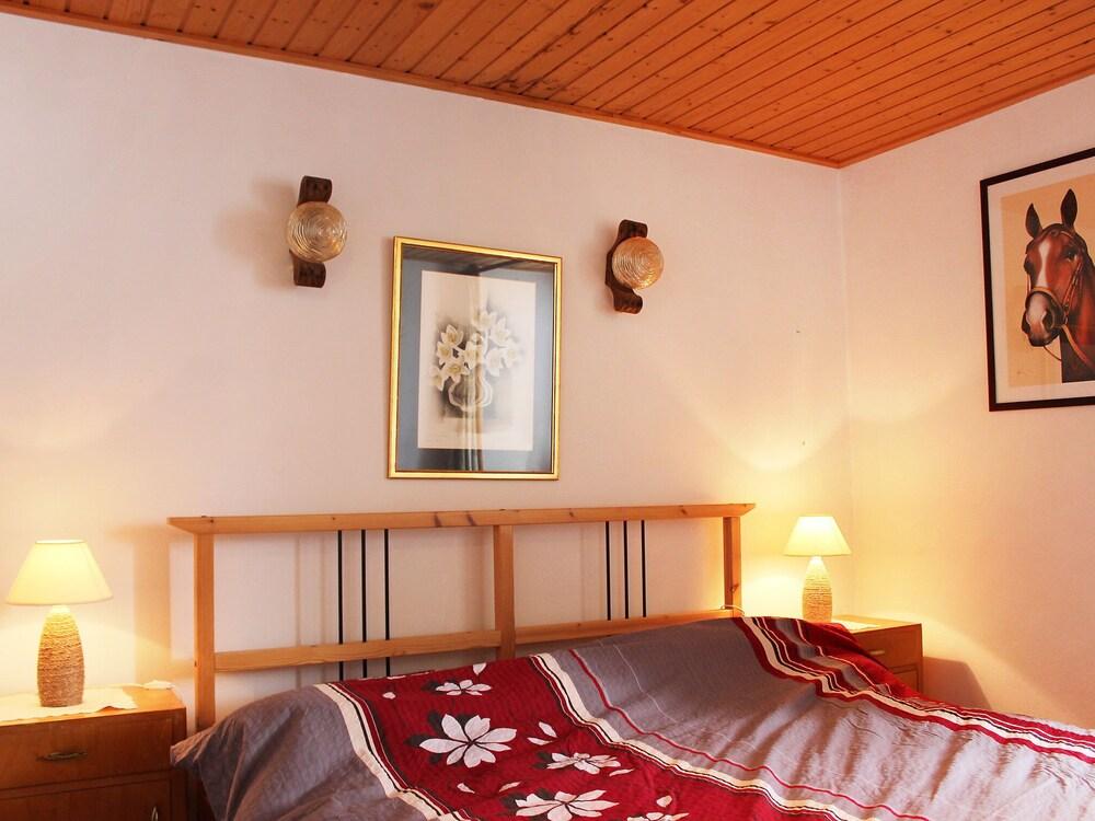 Les Grangettes Sainte-croix