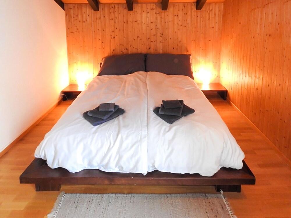 Praline Lens in Lens