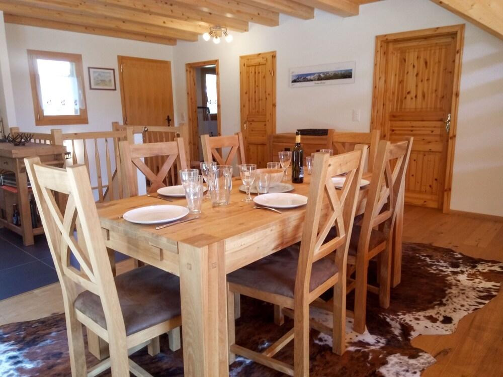 Banksia Leytron in Leytron