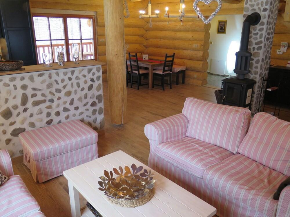 Lazny Stra n in Stra n