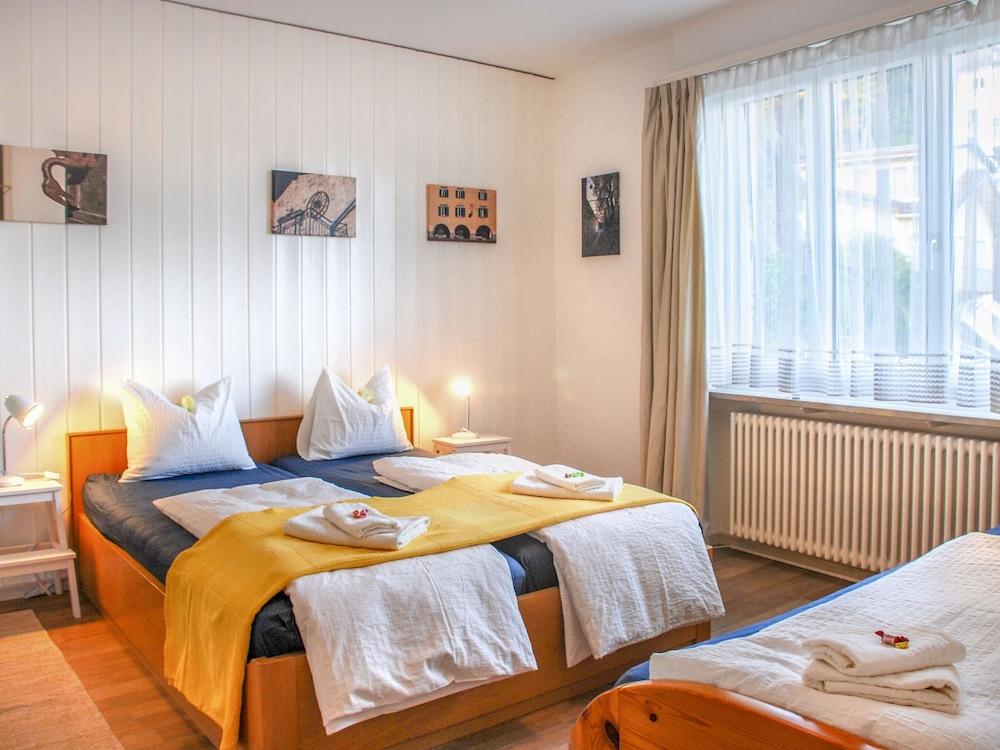 Collina Doro Haus A Orselina