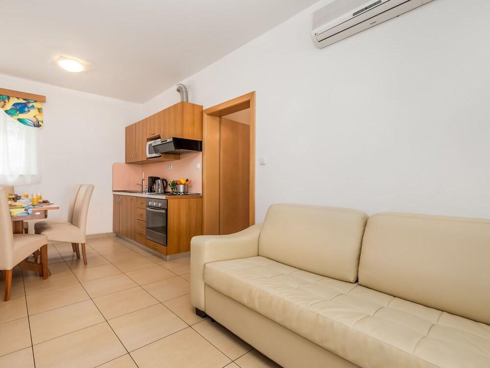 Lucija Kampor in Kampor