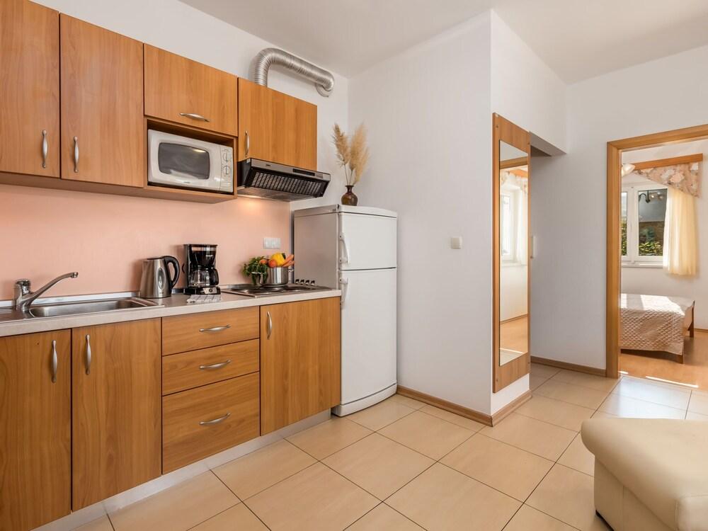 Mare 6 Kampor in Kampor