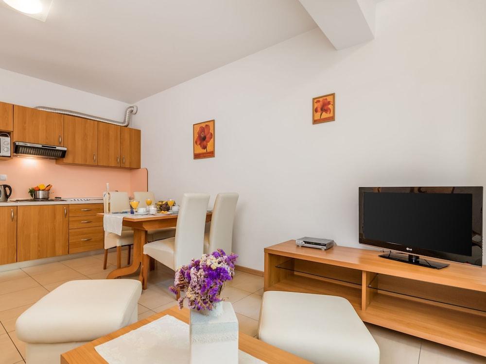 Mare 4 Kampor in Kampor