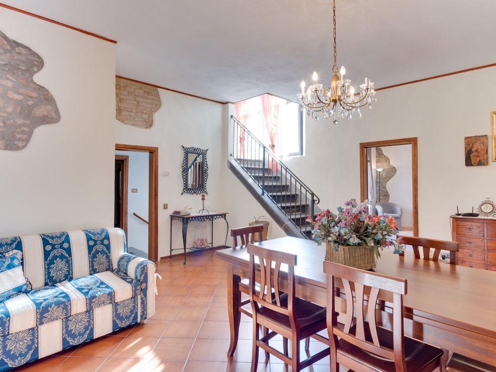 Serena Montecatini Val di Cecina