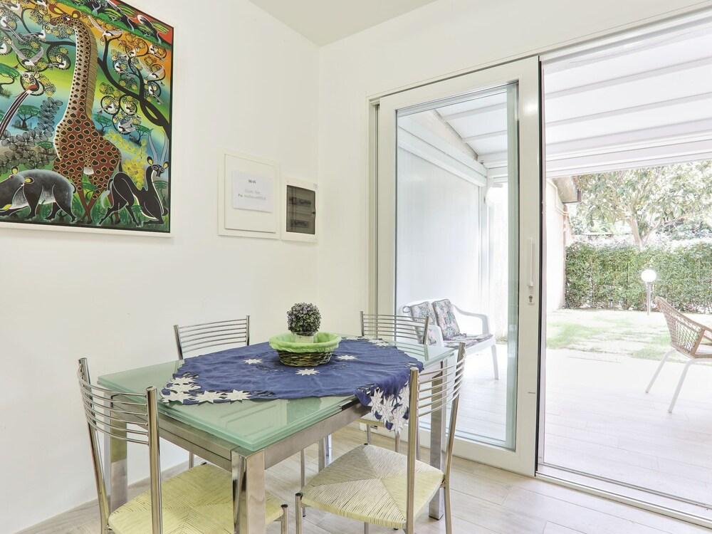 Red Stones Punta Ala