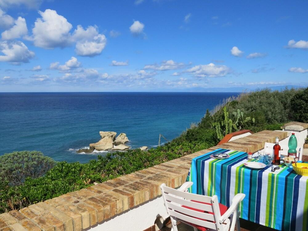 Sulla Scogliera Riaci