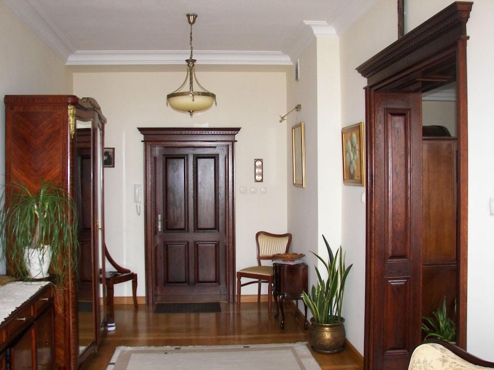 a cut a cut in a cut