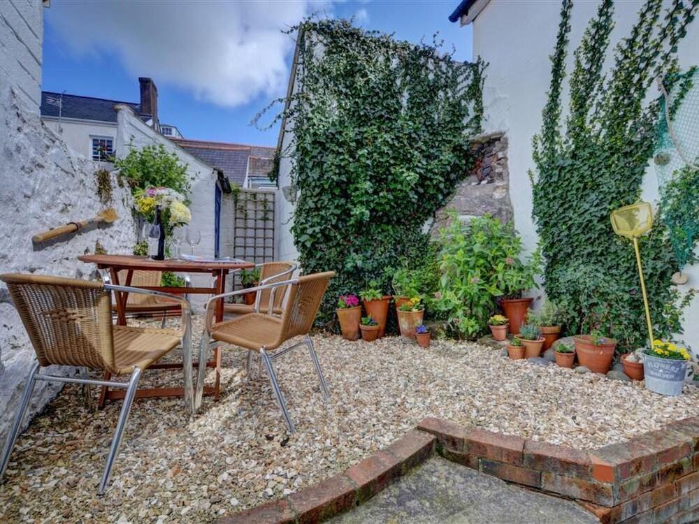 Cockle Cottage Appledore