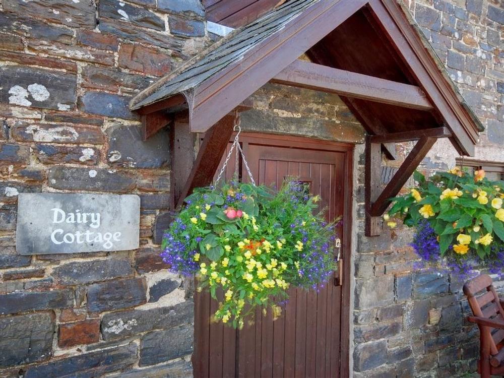 Mill Court Swimbridge