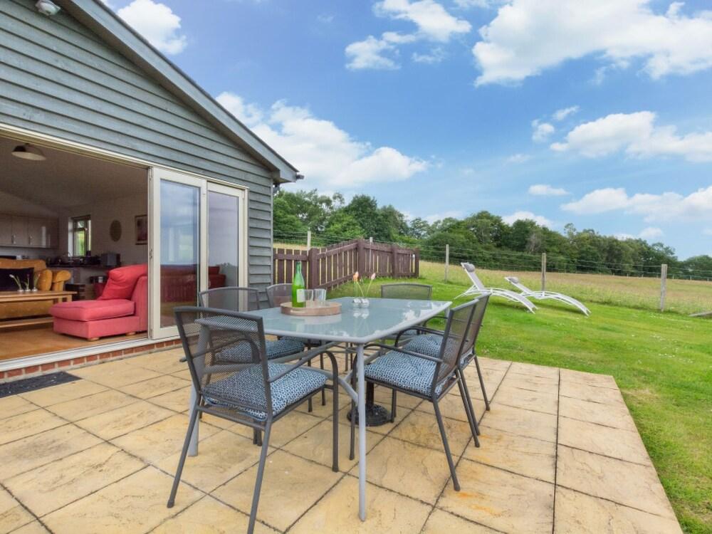 Broomhurst Grove Broad Oak