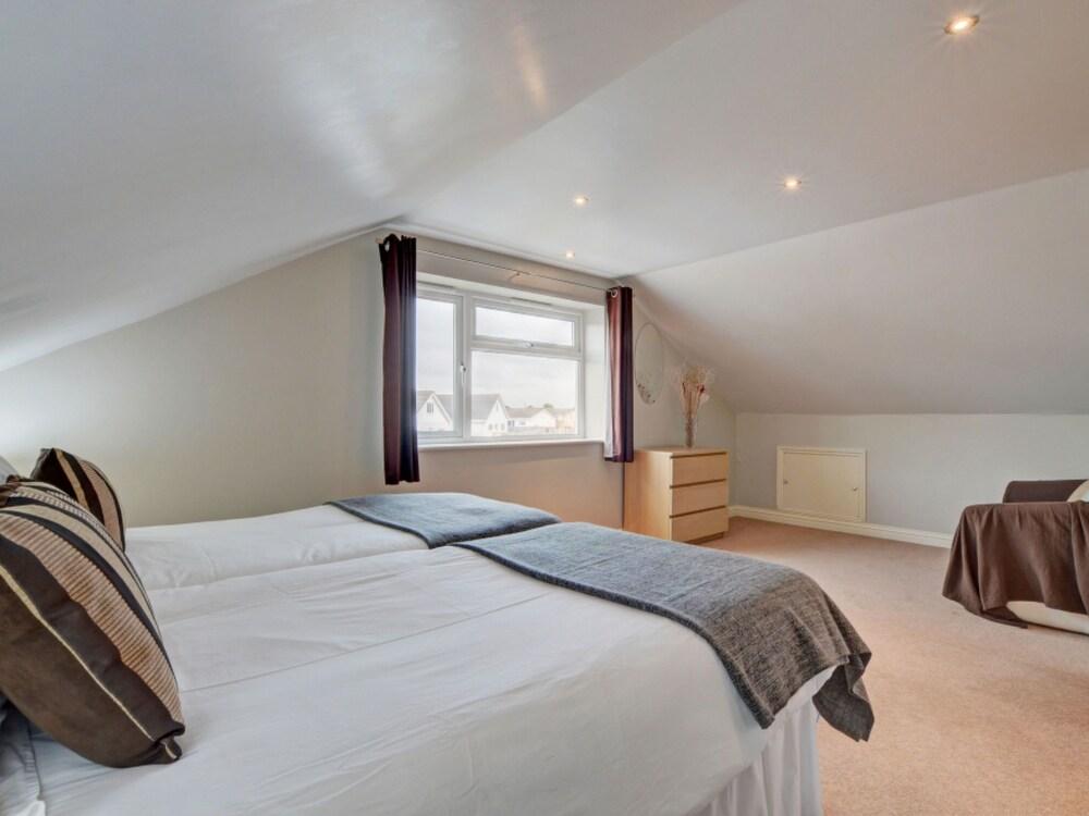 Atlantic Tregolds in Tregolds