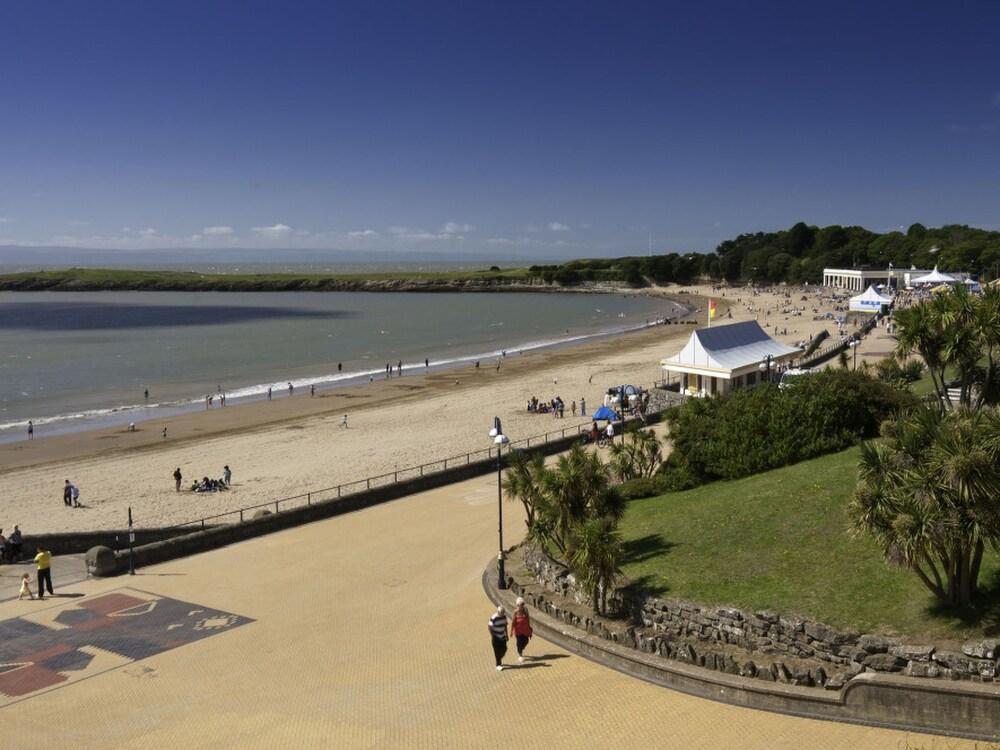 Llawr Un Peterston-super-ely