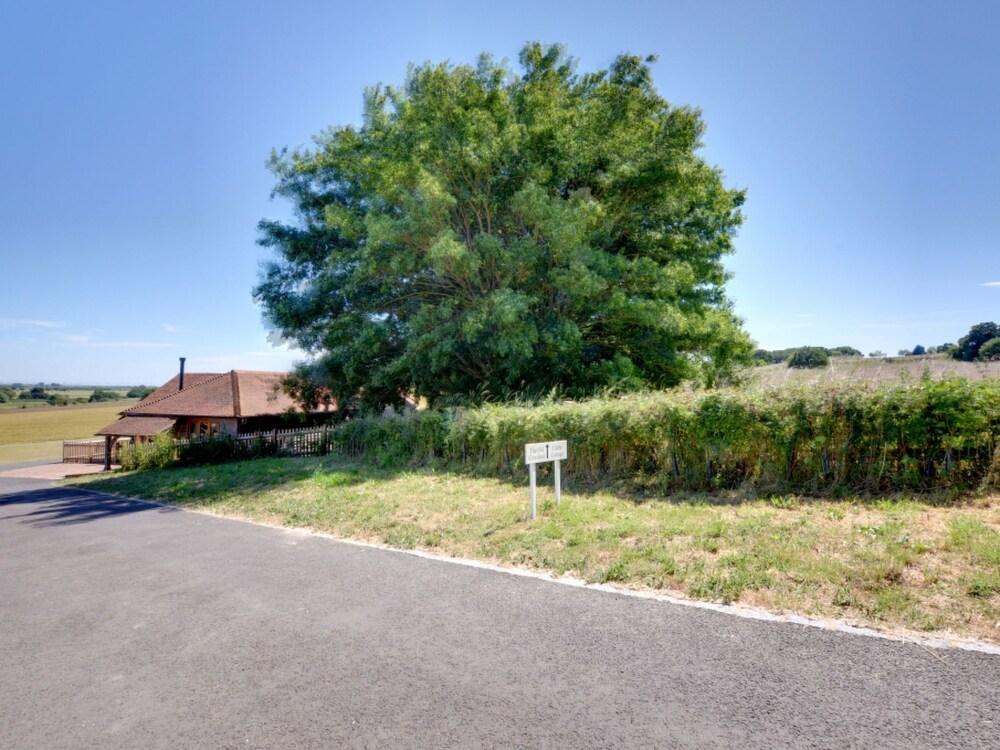 Glebe Stone in Oxney