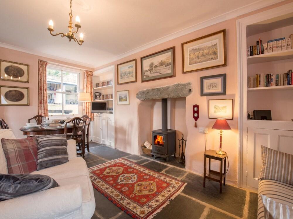 Clappersgate Hill Clappersgate