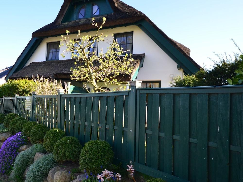 Sturmhaube Gager in Gager