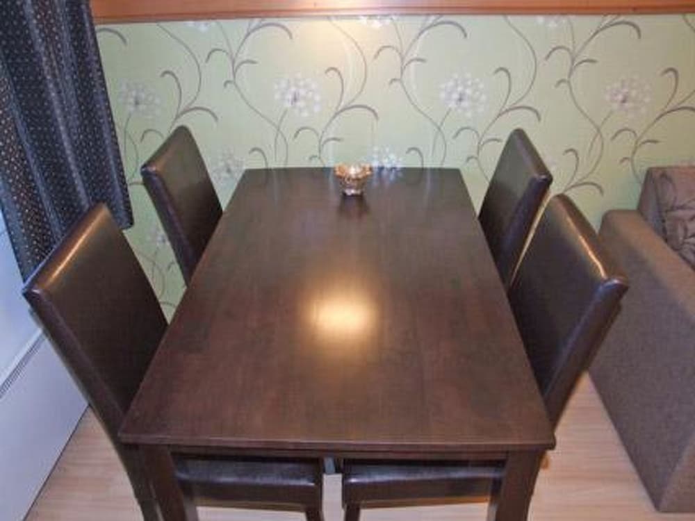 Snowflake b 24 Kuusamo