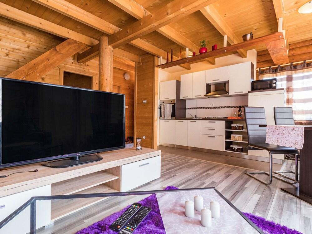 Minja Materada in Materada