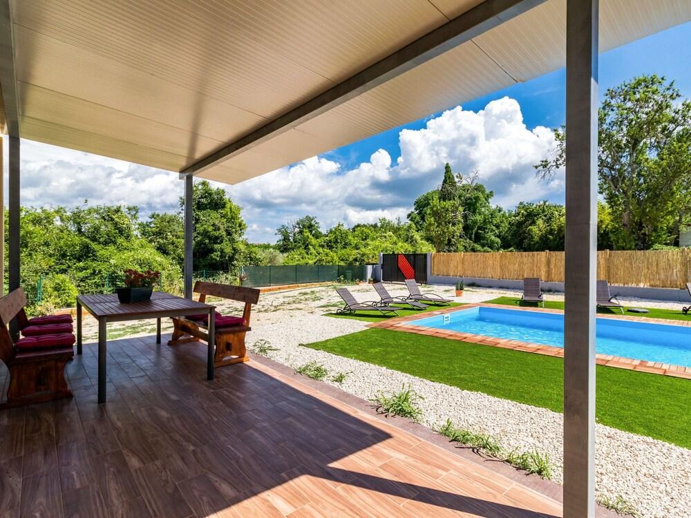 Minja Materada in Materada