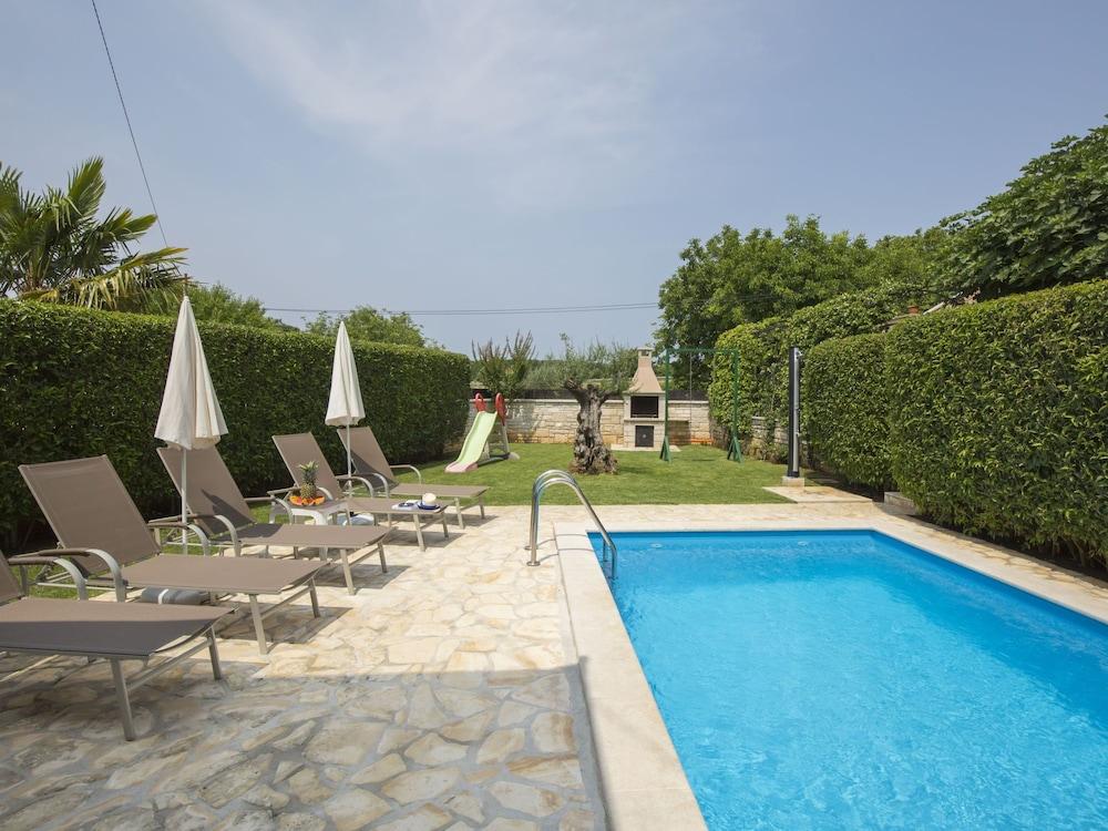 Cvitan Jakovici in Jakovici