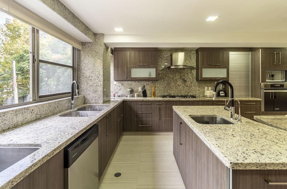 Kukun Goldsmith 318 Polanco