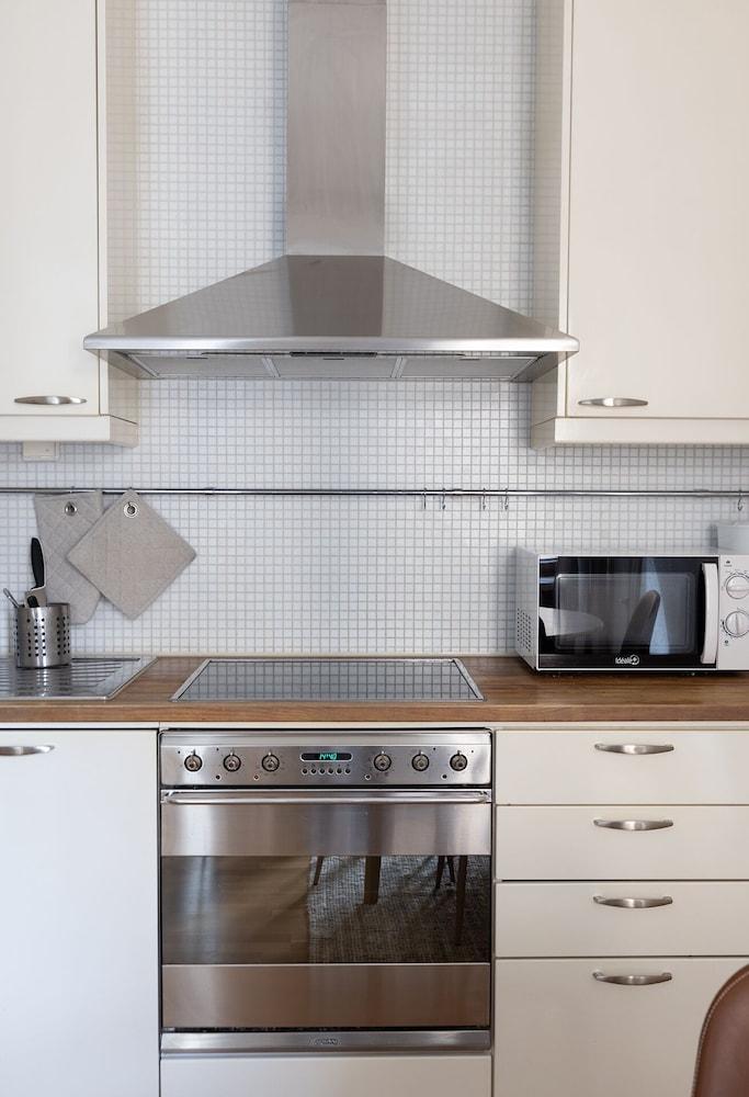 2ndhomes Spacious Studio in Katajanokka