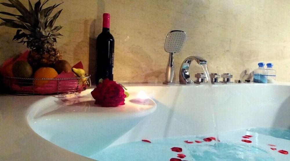 PRYTANEIO DESIGN HOTEL