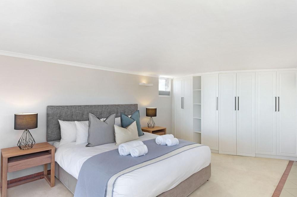 Villa Kyma by HostAgents